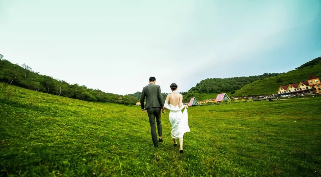 草原婚纱图片,草原婚纱视频