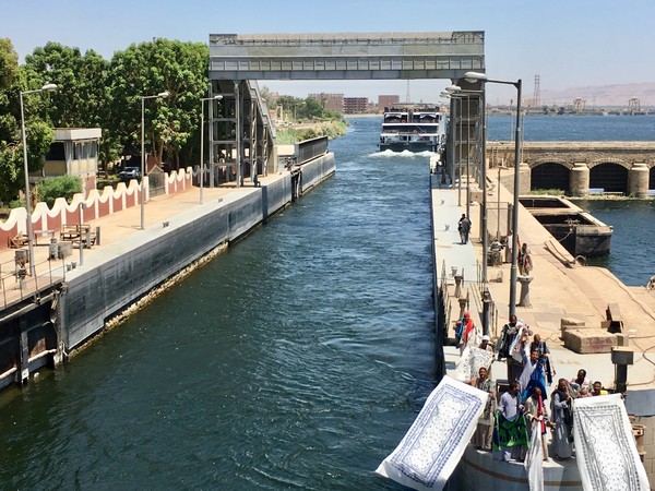 幼年时的梦,年少时的梦原文朗读