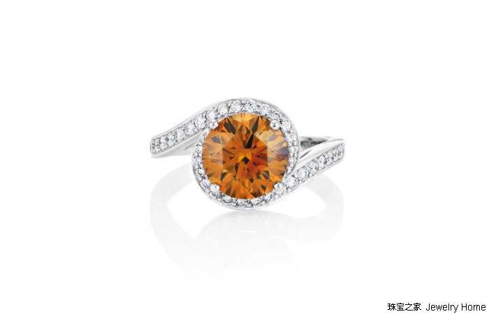 吃定彩虹！时髦新娘不可错过的彩色婚戒攻略