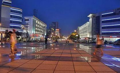 工资3000，还贷2000！六安人的夜晚，比白天更忙……