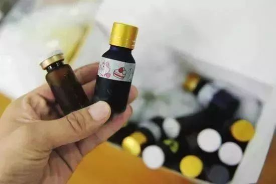 这些人吃完“蓝精灵”后飘飘欲仙，见到这个一定要打110！