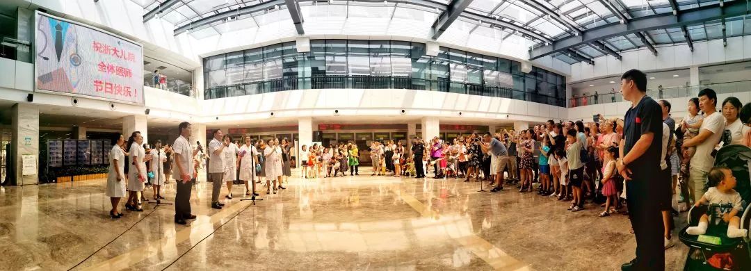 一首爱的奉献送给家人们,一首爱的奉献送给我的白衣天使们