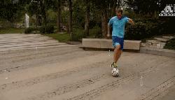 转身过人教学足球实况,足球转身过人教程新手入门