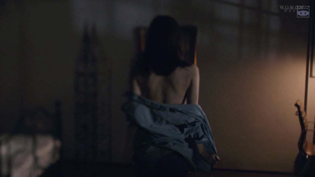 不愧是岛国深夜剧，把女性的欲望拍的这么露骨