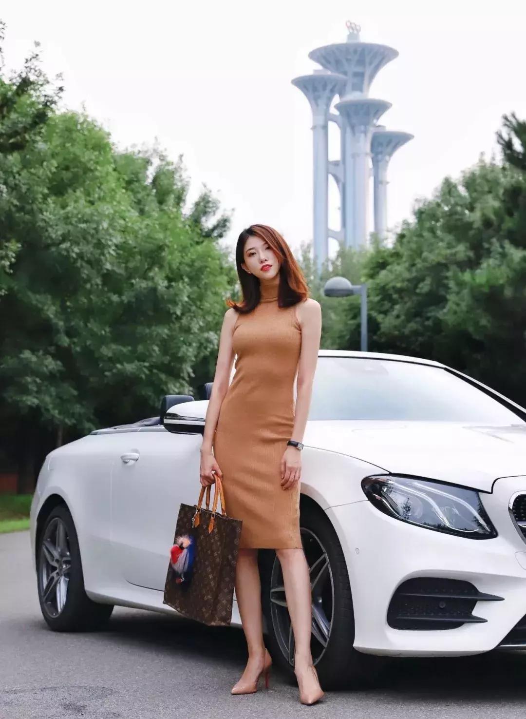 70万敞篷轿跑四座选哪个,适合女生开的敞篷跑车70万左右