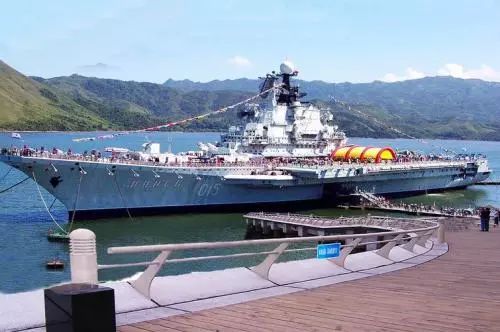 深圳失去双臂,深圳现状是什么