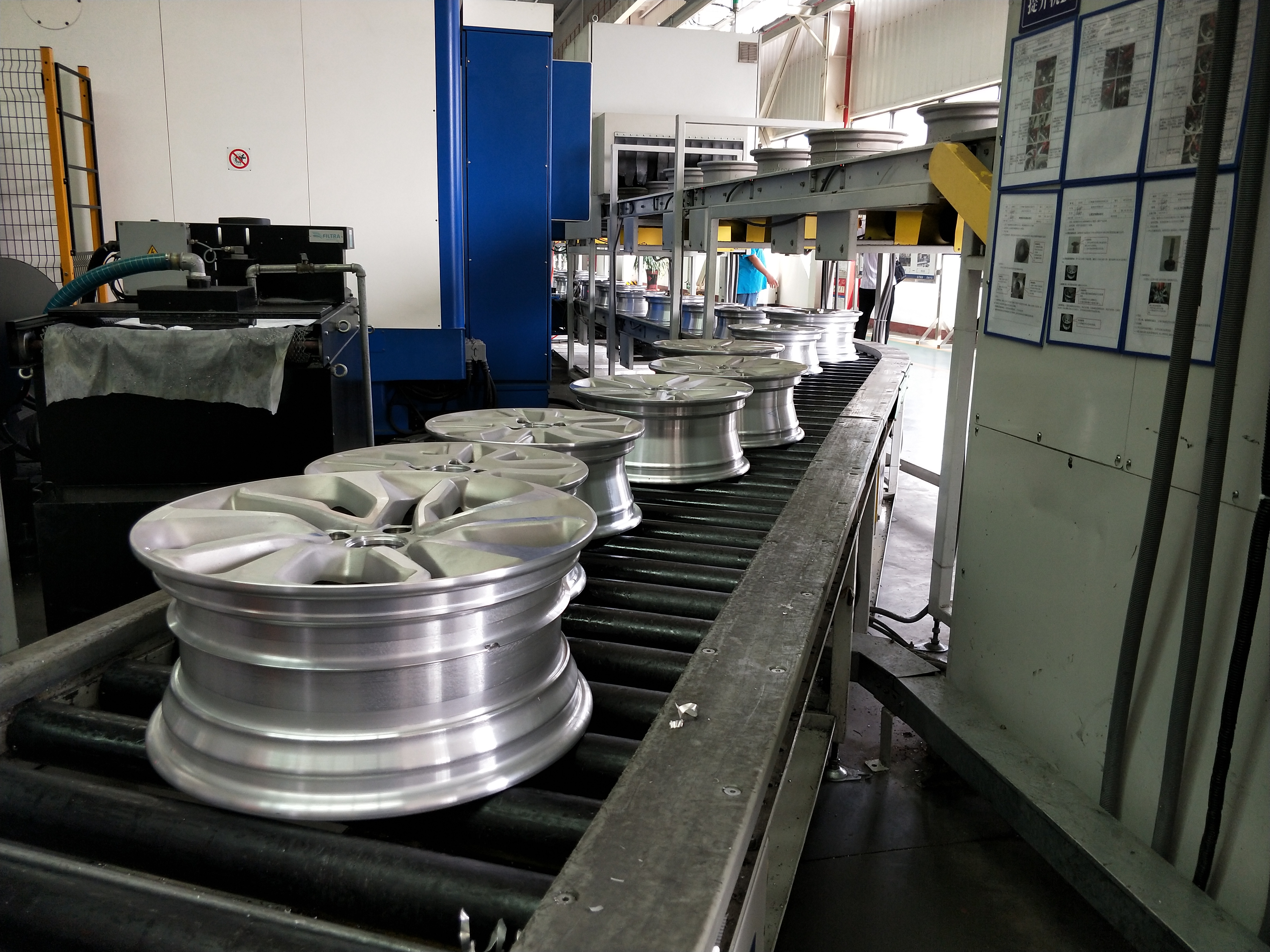 濒临破产的小厂,濒临倒闭的汽车厂家