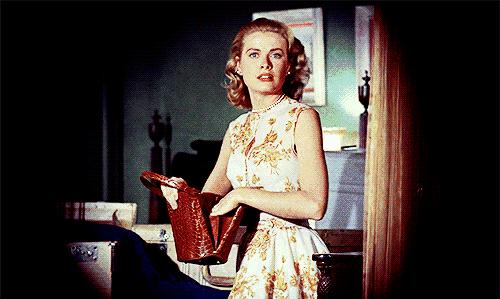 lv包包真品跟假品的区别,lv包包在国外代购真的便宜吗