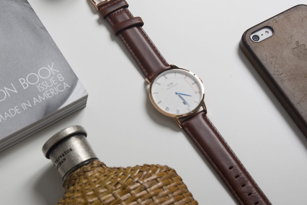 高仿表交易十大骗局,揭露高仿名表骗局黑幕