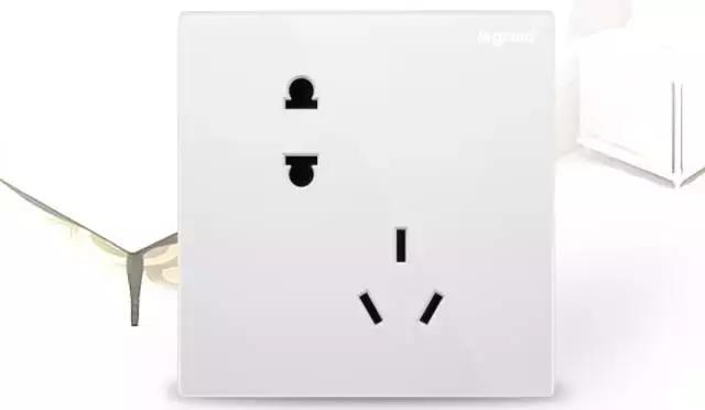 装修用五孔插座开关什么牌子好,国外品牌开关插座排行榜前十名