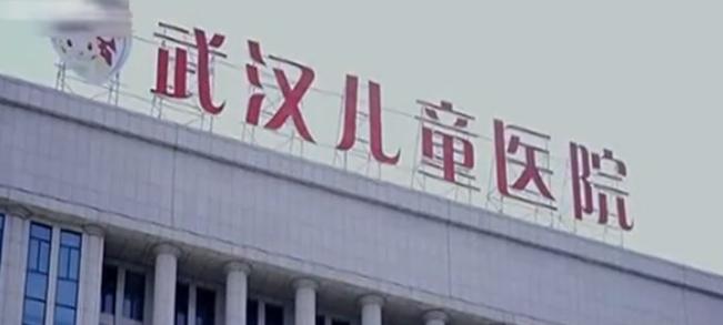 婴儿吞下一颗螺丝钉,一岁半宝宝误吞螺丝钉造成死亡