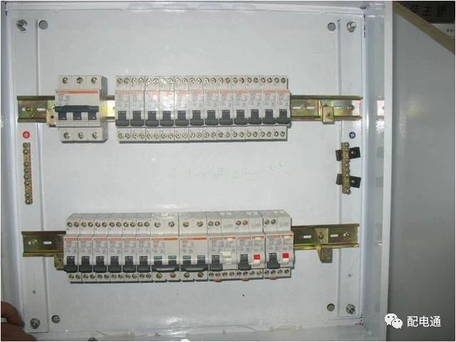 读文字太累？图文教会你配电箱接线全过程