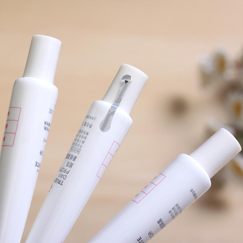 好用的底妆隔离推荐,擦完隔离擦粉底不服帖怎么办