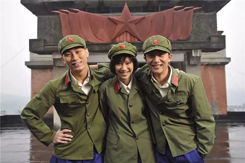 中国摇滚“教父”拍了这片,拿下一圈国际大奖,回国却惨败给票房