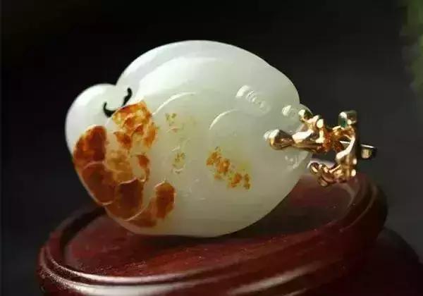 如何识别人工合成玉,人工合成玉和纯天然玉鉴别