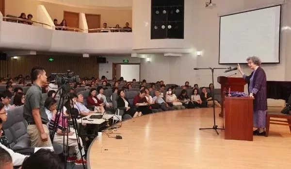 张爱玲与林徽因谁更有才,张爱玲和林徽因她们谁更厉害