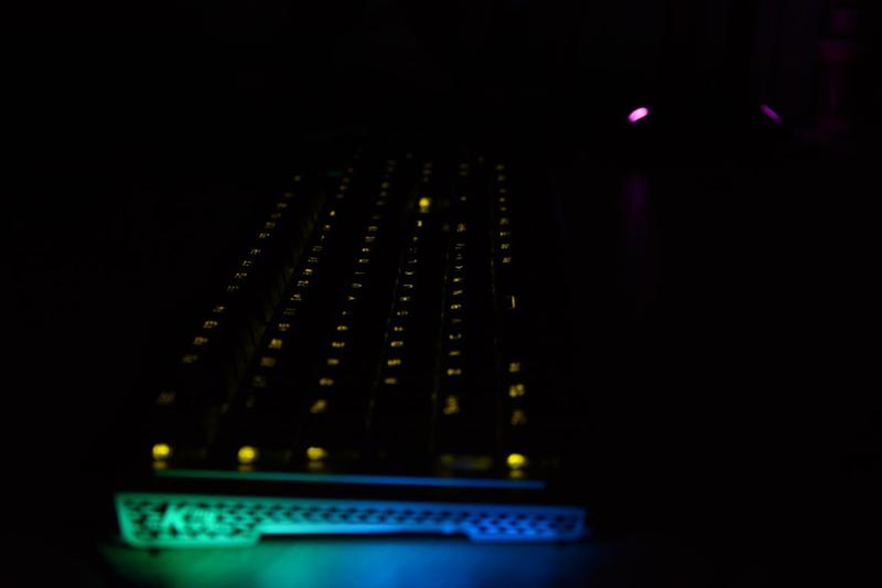 网咖光轴键盘推荐,网咖防水机械键盘