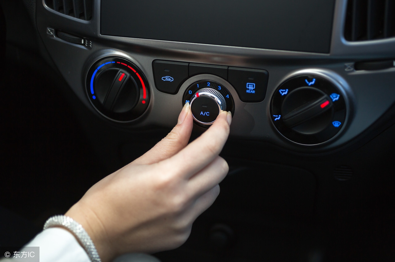 开车半路没油了怎么办,长途旅行半路没油怎么办