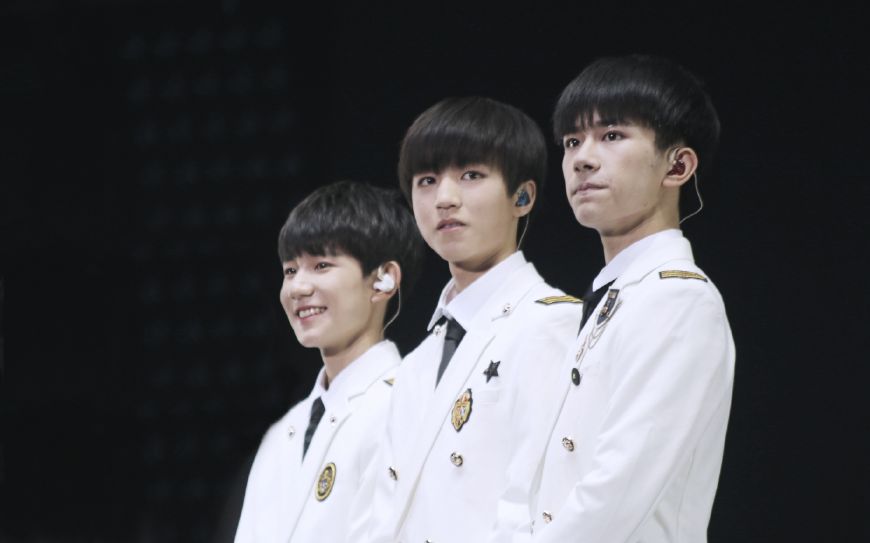 tfboys与时代峰峻解约没,tfboys属于时代峰峻吗