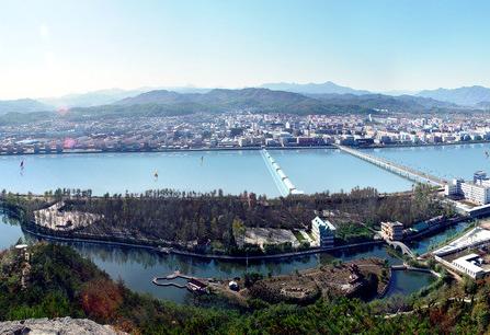 辽宁鞍山岫岩墨玉,辽宁鞍山岫岩偏岭