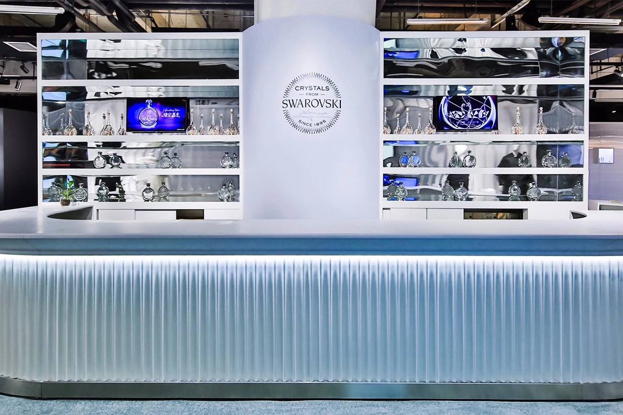 施华洛世奇翅膀,100万美金珠宝