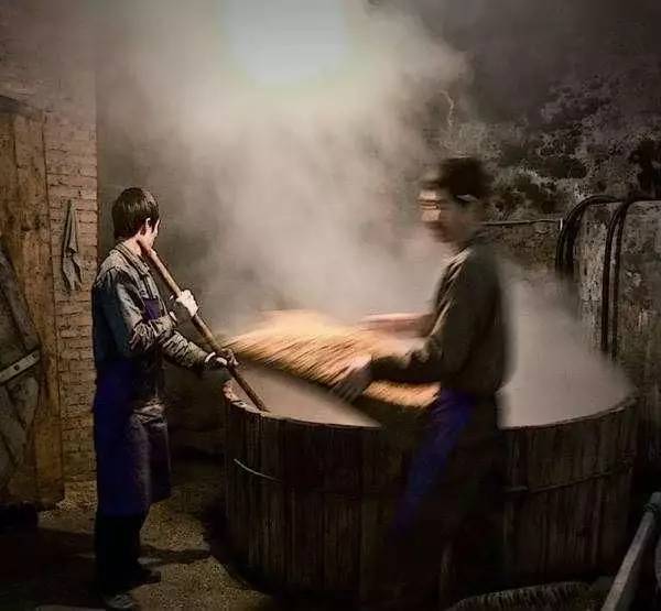 来成都旅游带点啥回去,去成都旅游回去带什么礼品