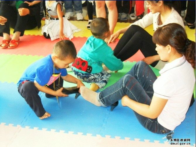 幼儿区域游戏活动观察记录表大班,幼儿园大班超市区域游戏步骤