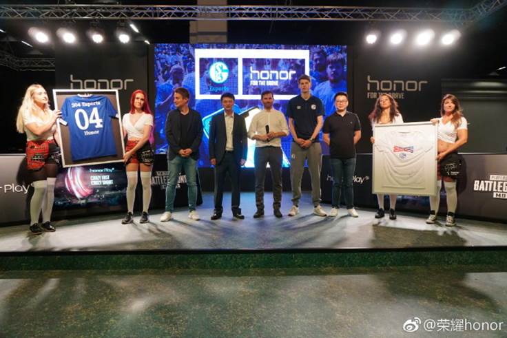 荣耀play活力版开箱,荣耀play活力版打游戏