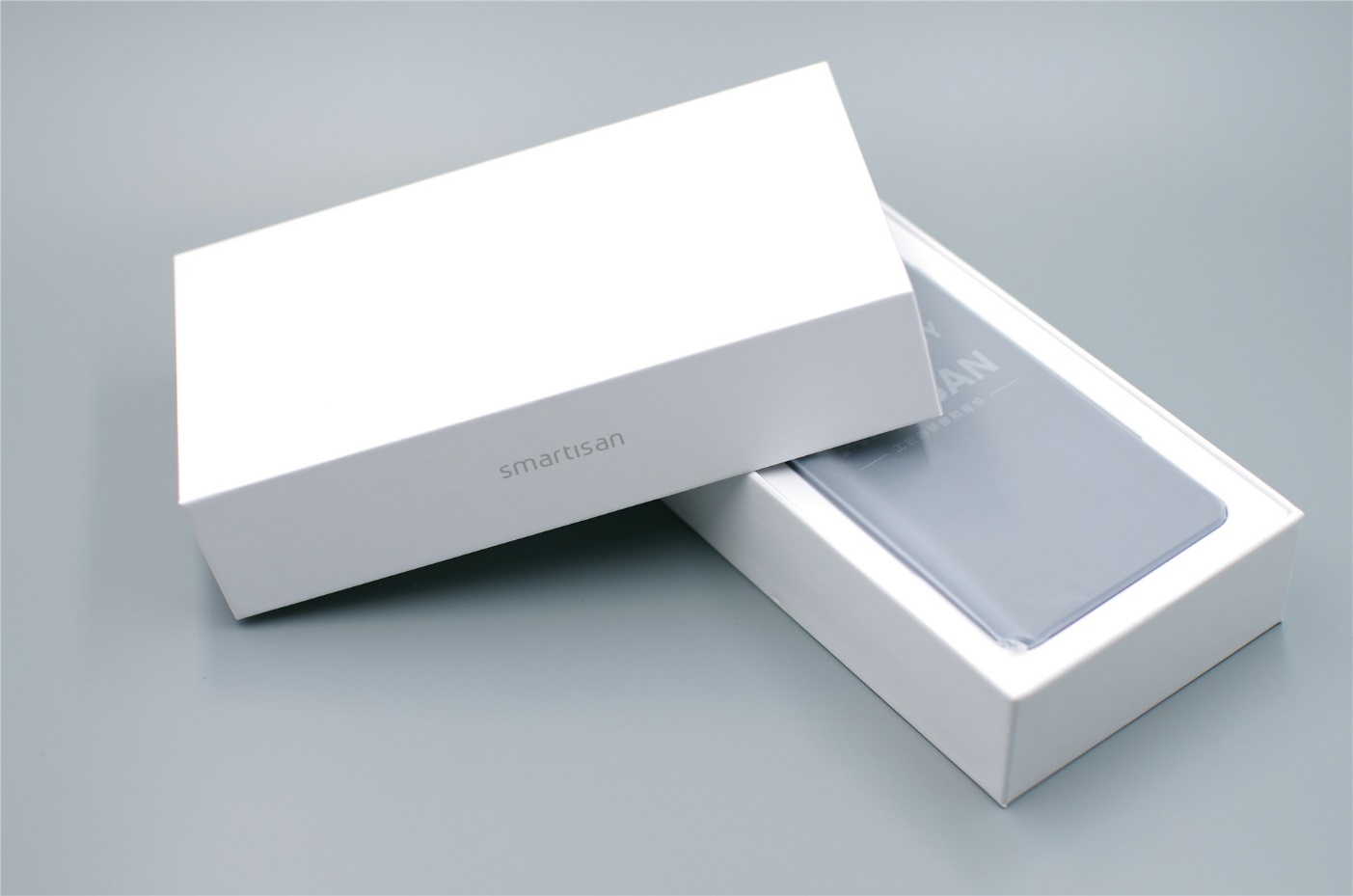 坚果pro2s和坚果pro2区别,锤子坚果pro2s游戏测评