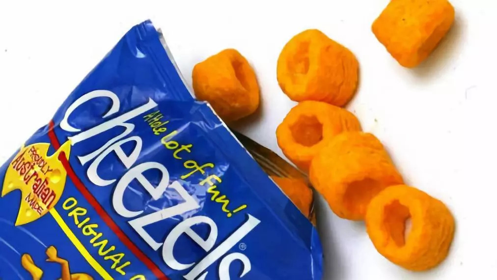 卫龙有对手了？！你的外国同龄人都是吃啥长大的