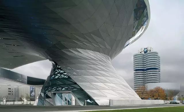 「欣赏」从1891年到2015年的125座建筑