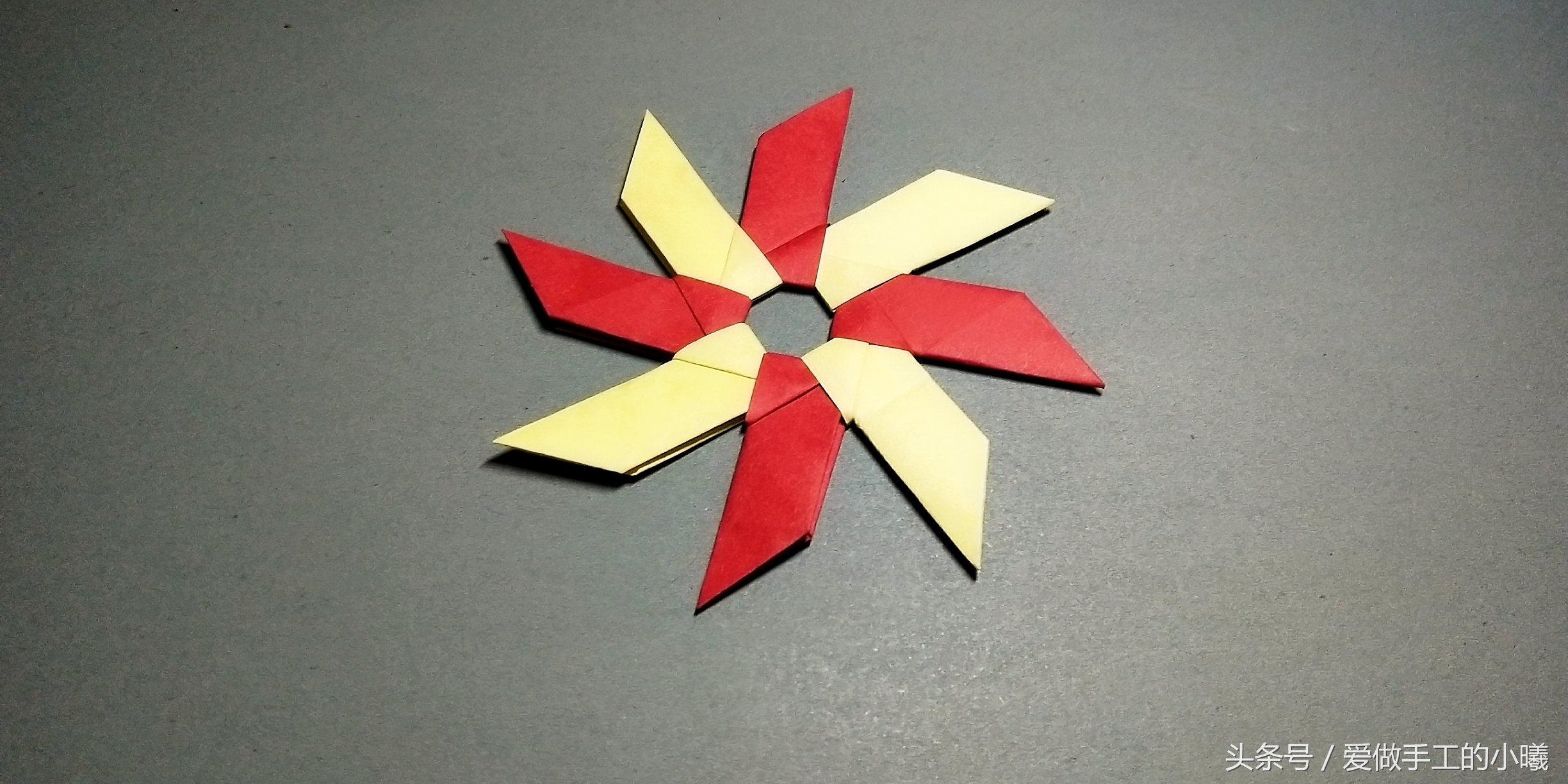 如何用纸折一个伤害超大的飞镖,用纸折最简单的飞镖超级酷