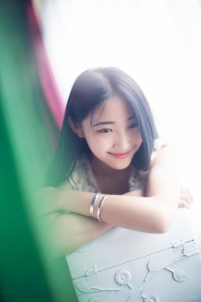 恋爱中爱吃醋的星座女,特别爱吃醋的女孩子