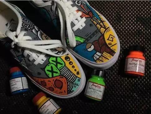 怎么做好球鞋赚钱,如何玩球稳定盈利