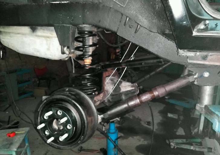 切诺基213改大脚,切诺基213升高5寸改装