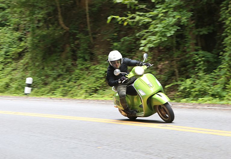 新款vespa300gts试驾,vespagts300发布时间