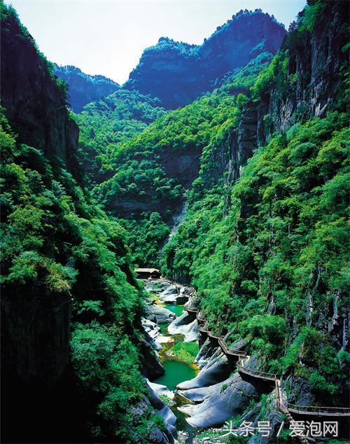 最美十大峡谷之一的太行山大峡谷,跨越三省太行山大峡谷风景