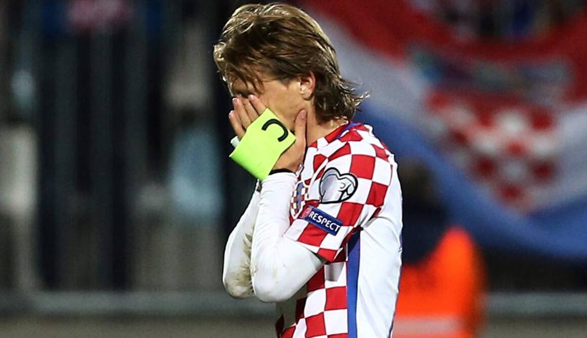 足坛10大中场大师,足坛最佳十一人魔笛