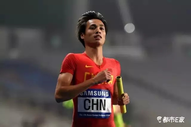 苏炳添百米国际大赛最好成绩,苏炳添百米夺冠看的人热血沸腾