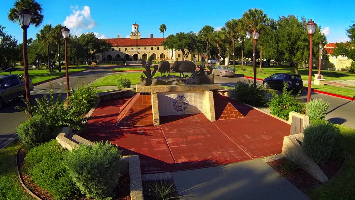 德州农工大学，全美顶尖的工程学院，美国最大的研究型大学之一