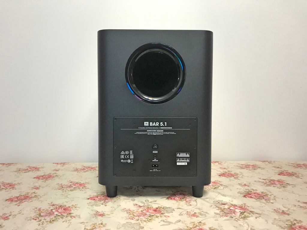 jblbar1000和bosesoundbar850比较,bose与jbl音响测评