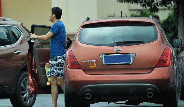 赵明剑和武磊,国足武磊开什么车