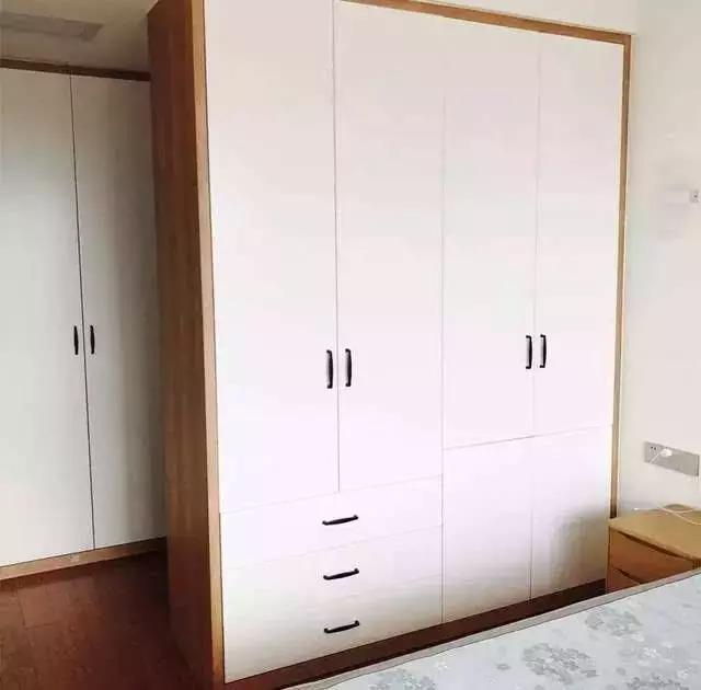 橱柜柜体颜色难看怎么补救,橱柜柜体柜门颜色不一致