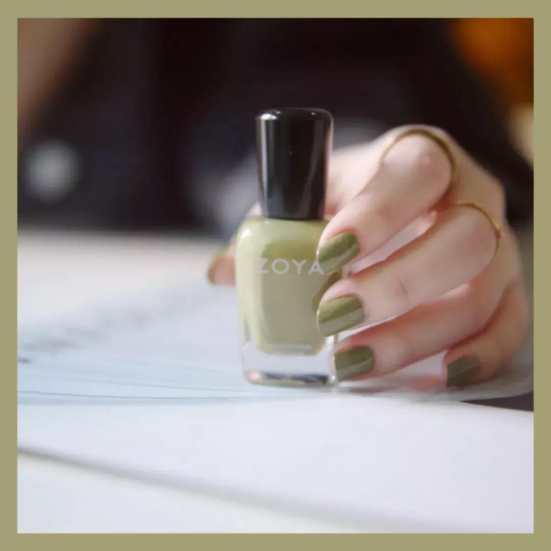 显白指甲油黄黑皮推荐,显白的指甲油色适合黄黑皮