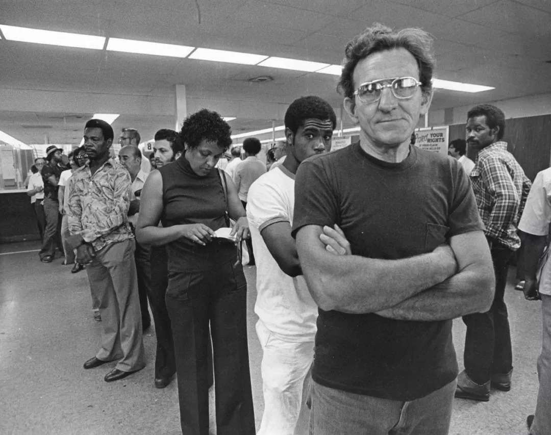 经济低迷如何保持乐观,假如经济低迷了你打算怎样过日子