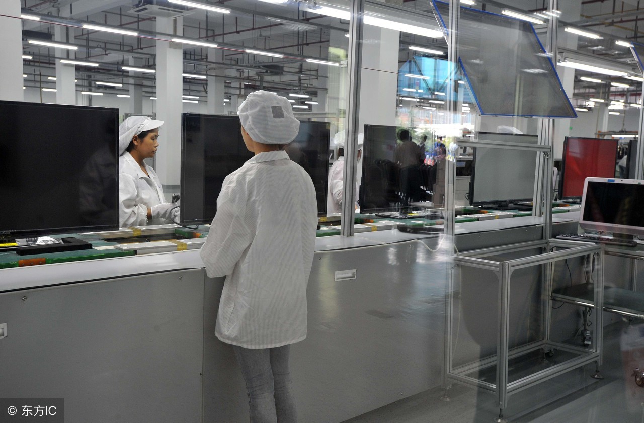 富士康到底是什么厂？老板是否对员工负责？网友说：黑厂！