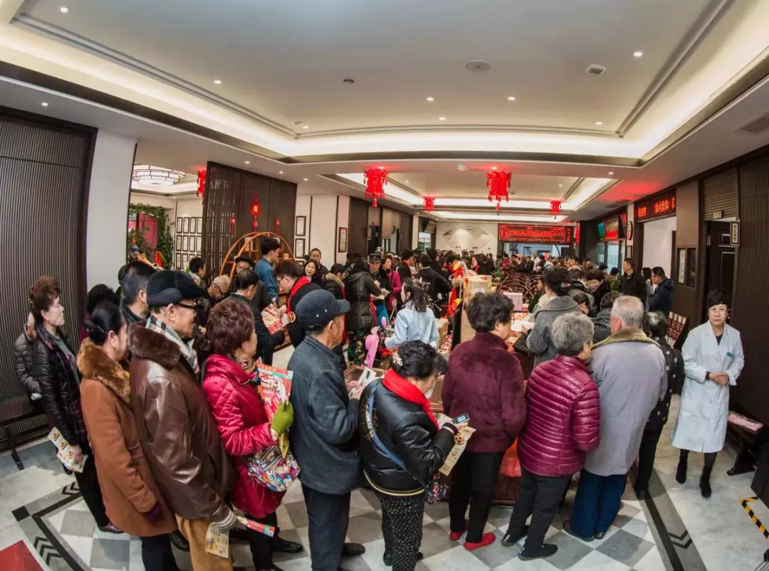 年均增长超40%,在这家连锁已是常态,秘诀在此