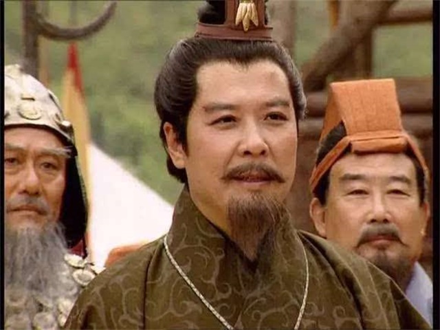 黄忠六十岁跟刘备打天下,黄忠跟随刘备的时候多少岁