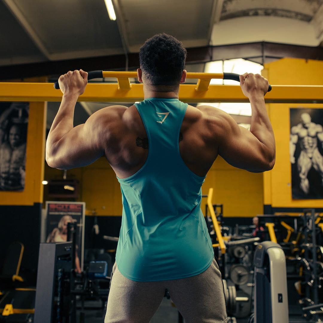 引体向上的时候腰酸疼是怎么回事,引体向上腰椎疼