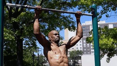 引体向上的时候腰酸疼是怎么回事,引体向上腰椎疼